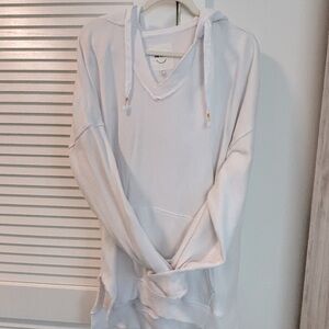 Aerie white hoodie